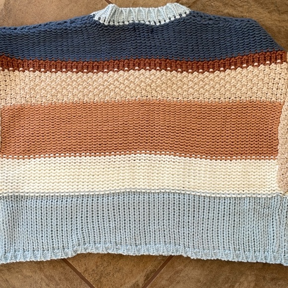 + SIMPLY SOUTHERN + Striped Cropped Sweater - Picture 9 of 10